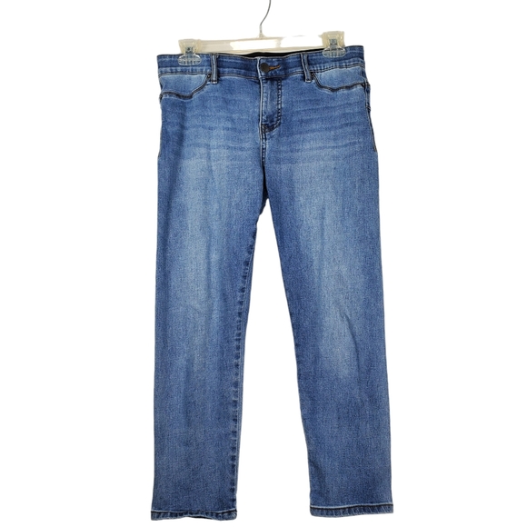 Juicy Couture Denim - Juicy Couture Jegging - Inseam 22 Inches - Size 8